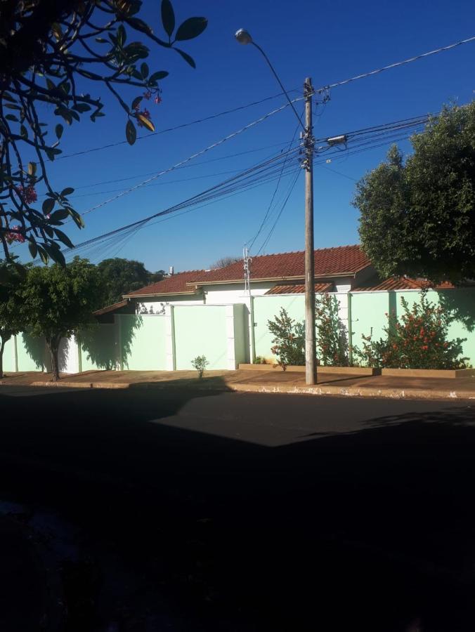 Casa de temporada Olímpia/SP - Jardim Glória (próximo ao Thermas) Casa de férias *
